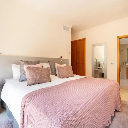 Aloha Hill Spacious - Tcm Apartament *